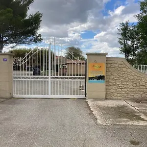 https://apt-studio-saint-petersbourg-a.fr-provencehotel.com