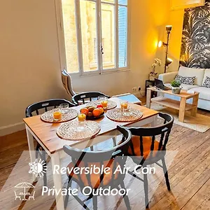 https://apt-la-terrasse-du-palais-des-papes.fr-provencehotel.com
